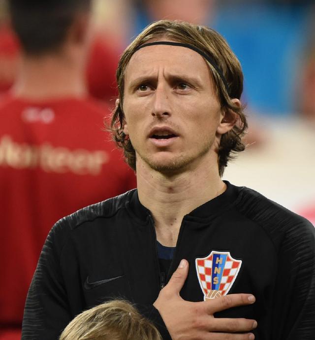 扑克高手如何调整打法（顶级牌手如何调整策略）