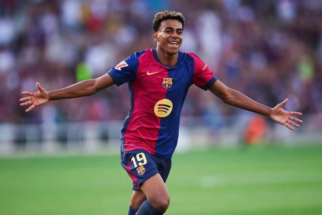 来收比赛？詹姆斯末节一上来连中两球，前三节6中0