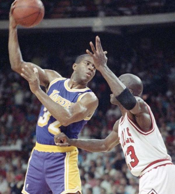 身份转变背 身份转变背