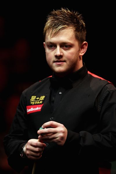 并且借助这 并且借助这