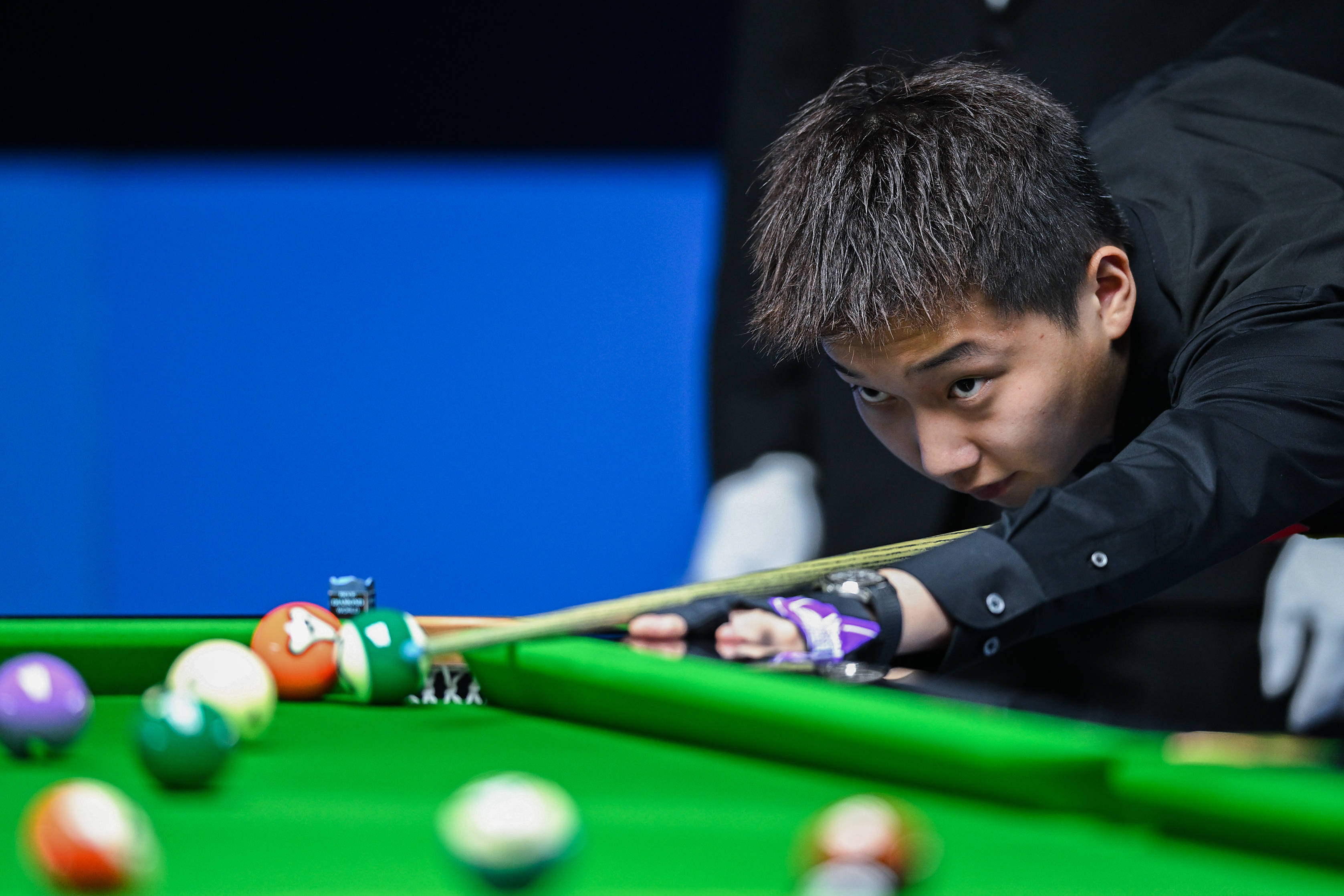 平的舞台 平的舞台