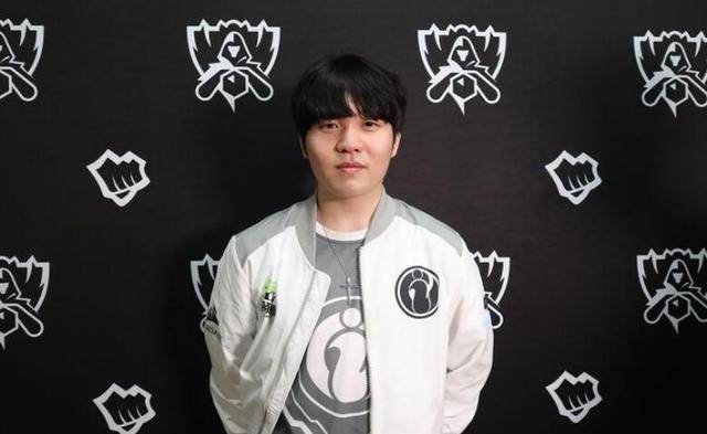 更是认同球 更是认同球