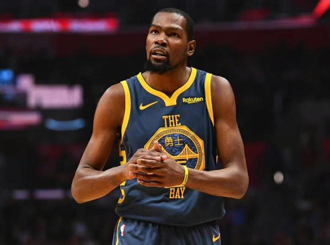 几名年轻球 几名年轻球