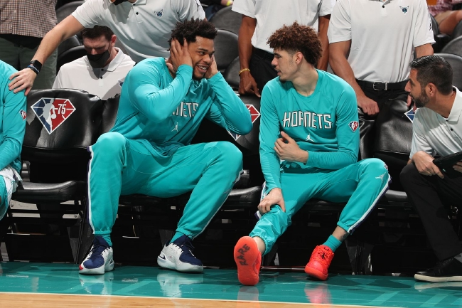 角度剖析两 角度剖析两